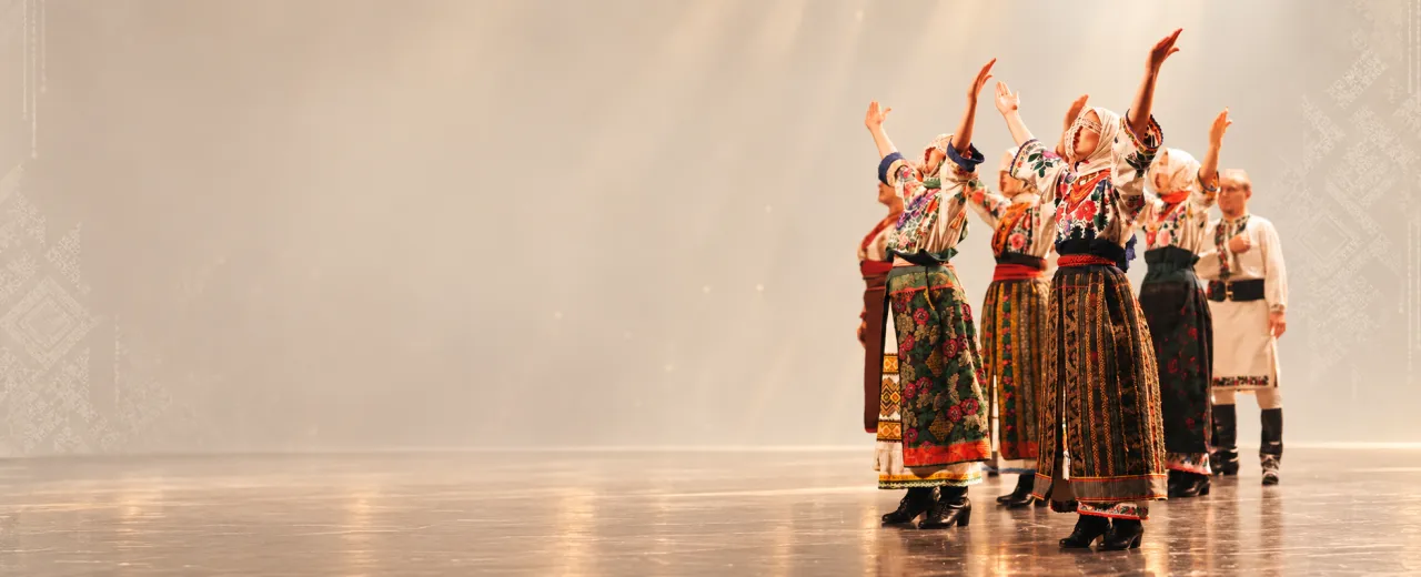 Gerdan Theatre. По-за ночі на Різдво